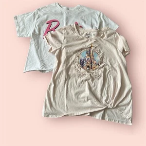 Lot Of 2 Girls Tshirts M/L Barbie And Disney - Picture 1 of 8