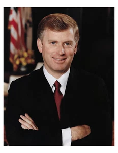 Foto retrato de Dan Quayle Politician 1990 8x10 en 8,5" x 11" - Imagen 1 de 1