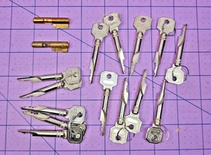 Burg Wachter Key Lock cabinet / drawer cylinder lockblocking keys E7/2 Set #7 - Picture 1 of 9