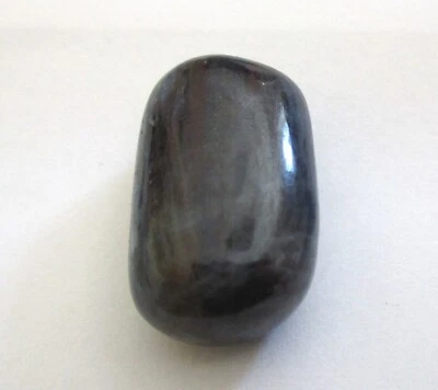 Saphir ~~ Tropfen ~~ Edelstein ~~ Heilstein Nr. * - Bild 1 von 4