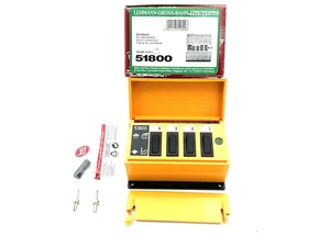 LGB 51800, ein/aus-Schalter, gelb in OVP, an einer Klappe muß geklebt werden - Bild 1 von 1