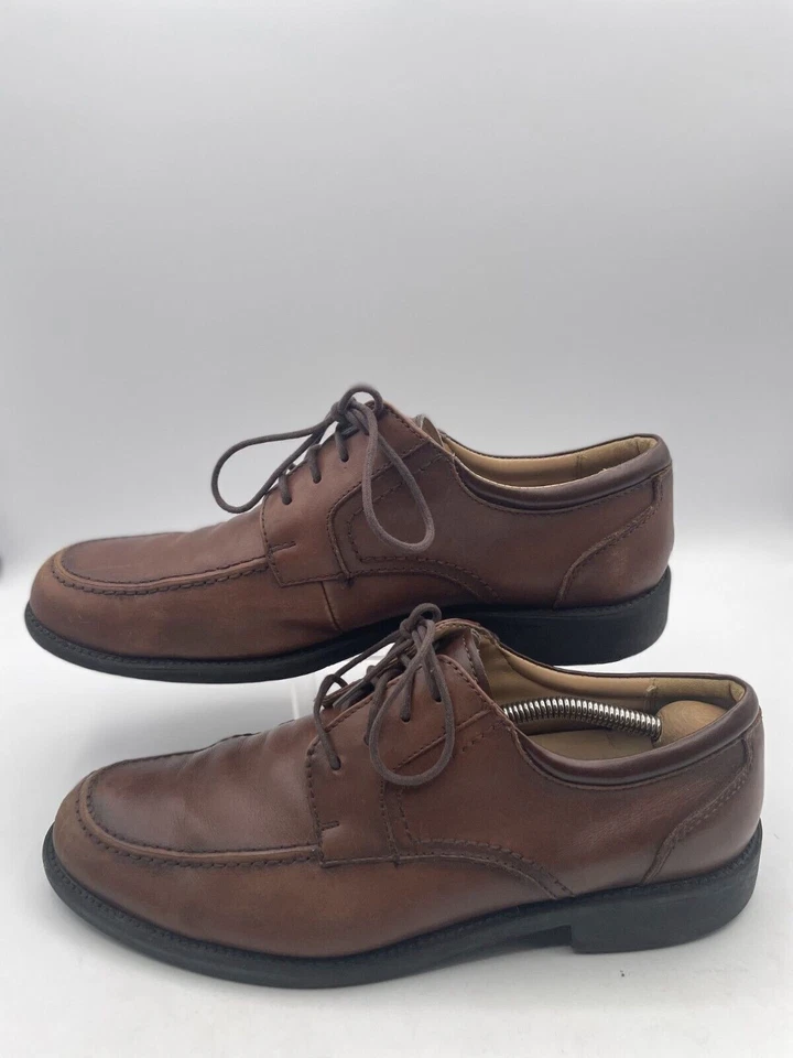 Chaps 96-26852 Oxford Dress Shoes Men's Sz 8M Brown Almond Toe Lace Up Leather - Image 1 of 4