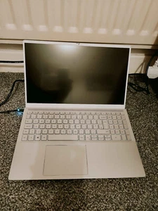 Dell Inspiron 7501 15.6" i5-10300H 2.50GHz 16GB 512SSD - Picture 1 of 9