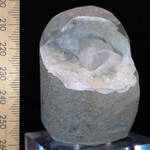 Quartz geode w/ Heulandite Zeolite cluster crystal cave cut base vug 690ct - Bild 1 von 7