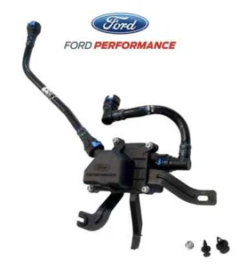 2016-2020 Ford Mustang Shelby GT350 OEM M-6766-A50S LH Engine Oil Air Separator - Foto 1 di 7