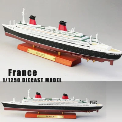 France 1/1250 diecast model ship ATLAS - Image 1 of 4