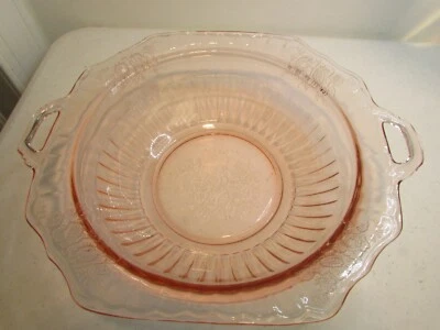 Anchor Hocking Mayfair Open Rose Pink Depression Glass 10" Vegetable Dish Bowl - Image 1 of 4