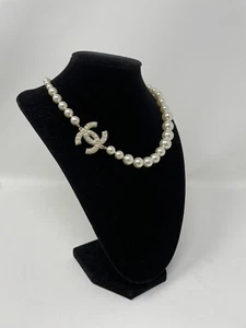 Chanel Perlenkette CC Chocker Neu ohne Etikett - Bild 1 von 11