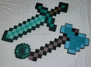Minecraft Faom Weapons Sword And Axe - Picture 1 of 10