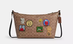 COACH x PEANUTS 2025 Finn Crossbody Bag Signature Canvas Patch CBT19 NEW Snoopy - Picture 1 of 4