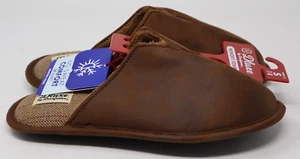 Men's Dluxe Dearfoam Slippers Faux Leather Brown Size Medium 7-8 NWT - Picture 1 of 15