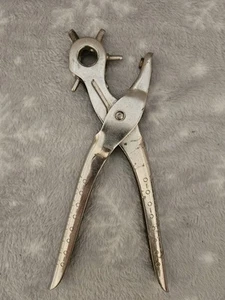 CS Osborne Revolving Leather Punch Tool - Picture 1 of 8