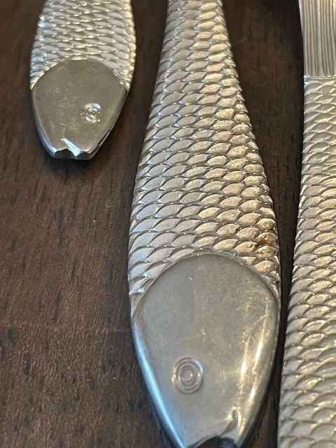 Gorham 18/10 из нержавеющей стали «Рыба вне воды» 7 шт место установка 8,5-6» - Изображение 1 из 4