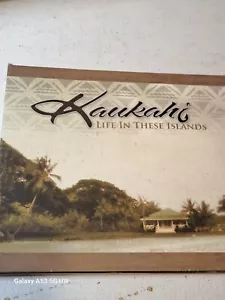 CD KAUKAHI - Life In These Islands (2006 One Hawaii) World Music - Imagen 1 de 3