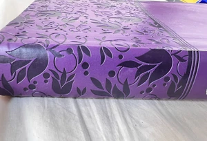 HCSB STUDY BIBLE, Purple LEATHERTOUCH By Holman Bible Staff BEAUTIFUL - Foto 1 di 12