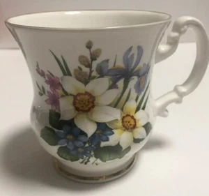 Royal Park Fine Bone China Staffordshire England Teetasse Blumen & Gold - Bild 1 von 6