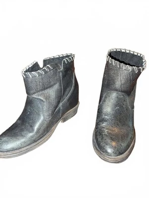 Women's Size 40 "COOL WAY" Made In Spain Boots - Image 1 of 4