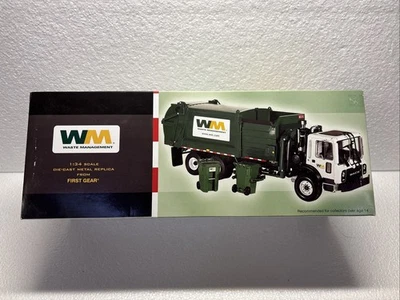First Gear 10-4004 1:34 Mack Side Load Refuse Truck & Bins Waste Management - Image 1 of 4