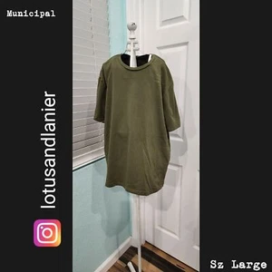 Camiseta Municipal Usada Para Hombre Verde Oliva Talla Grande (7 Disponibles) - Imagen 1 de 5