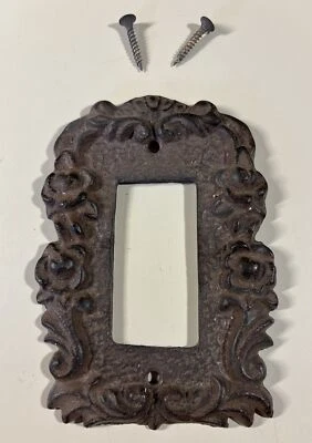 Cubierta de placa de interruptor único de hierro fundido rústico vintage salvamento recuperado #1 Foto 1 de 4