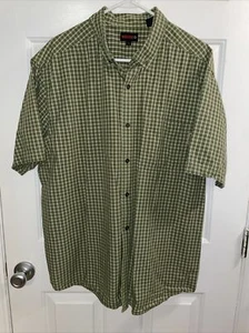 Wolverine Button Down Shirt Mens 2XL Green Plaid Short Sleeve Pocket Logo - Picture 1 of 6