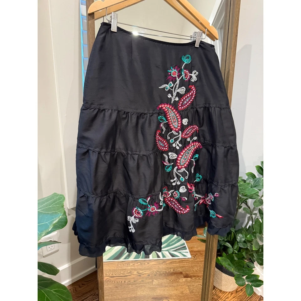 Falda Boho Vintage Años 90 Western Silk Carole Negra Bordada en Niveles Paisley 12 Foto 1 de 4
