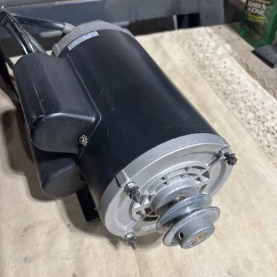 CRAFTSMAN 315 10” Table Saw 1.5 HP Motor 3HP Max M1110211 Ex Cond FREE SHIPPING - Image 1 of 4