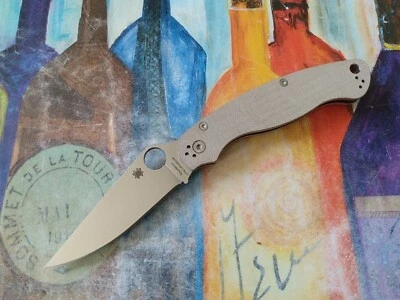 Spyderco Military 2, hoja lisa satinada CPM-CruWear, mango Micarta de lona marrón Foto 1 de 4