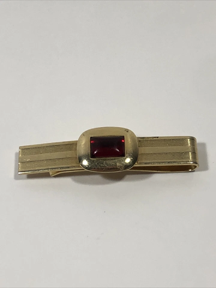 Anson Gold Tone Tie Clip Red Faux Ruby Garnet Stone Center Vtg Classic - Image 1 of 4