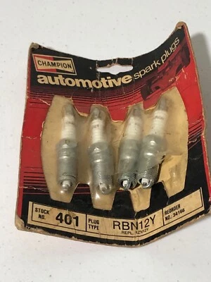 Champion RBN12Y Vintage Spark Plugs Lot of 4 Pieces 401 RZN12Y 34166 NEW Open - Image 1 of 2