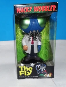 Funko Wacky Wobbler The Fly Green Eyes Vinyl Bobblehead Horror Movie - Picture 1 of 6