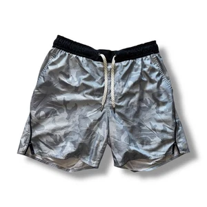 Vuori Shorts Men’s S Gray Camo Trail Lined 6” Stretch Zip Pocket Training Gym - Picture 1 of 9