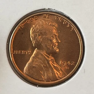 1942-D 1C RD Lincoln Cent F5748 - Picture 1 of 2
