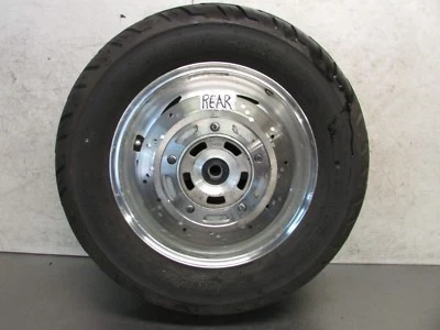 131 G TRIUMPH SPEEDMASTER 2003 OEM RUEDA TRASERA Foto 1 de 4