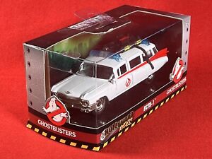 Jada 24078 Ghostbusters Car ECTO-1  1/32 scale - Hollywood Rides - Die Cast