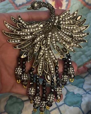 Stunning Heidi Daus"Graceful Beauty" Swarovski Crystal Swan Brooch 4.50”Lx3.25"W - Image 1 of 4