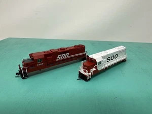 Atlas N - GP40 And GP35- Shells Only - Set Of 2 SOO - Picture 1 of 3