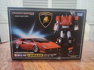 Figura de acción Takara Transformers Masterpiece: MP-12 Lambor - Imagen 1 de 9