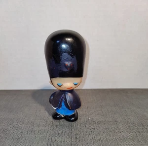 De colección Runa Naito Soldador Plástico Aprox. 5" de alto-leer - Imagen 1 de 8