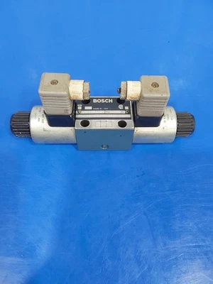 BOSCH 081WV06P1V1001WS024/00D51 Solenoid Valve 9810231431 - Image 1 of 3