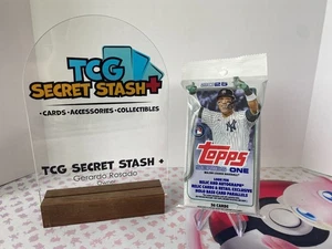 2025 Topps Series 1 Baseball Factory Sealed Fat Pack 36 Cards - Picture 1 of 3