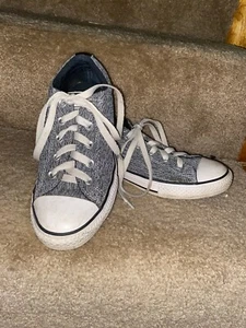Size 4 - Converse Chuck Taylor All Star Low Top Gray - Picture 1 of 5