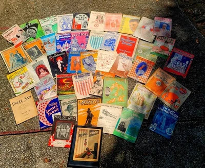 古董乐谱与歌曲收藏书籍 — 第 1/4 张图片