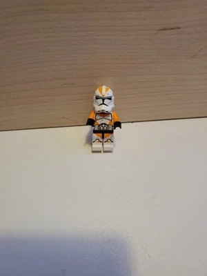 Lego Star Wars 212th Standard Clone Trooper Minifigure 75036 Utapau Orange - Image 1 of 4