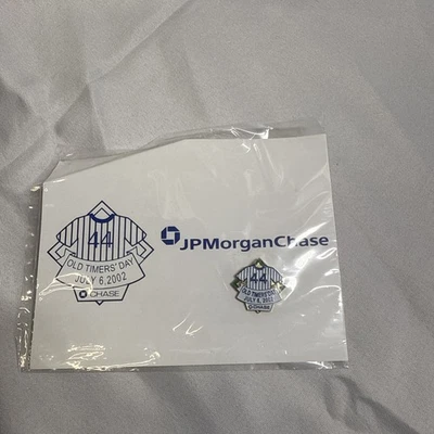 OLD TIMERS DAY REGGIE JACKSON #44 JULY 6, 2002 NEW YORK YANKEES CHASE PIN - Image 1 of 2