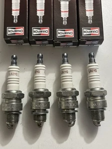 CHAMPION L82YC ( 328 ) X4 SPARKPLUGS - Picture 1 of 2