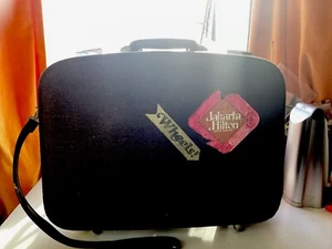Vtg small Skyway Tweed Suitcase Luggage with Wheels brown - Picture 1 of 8