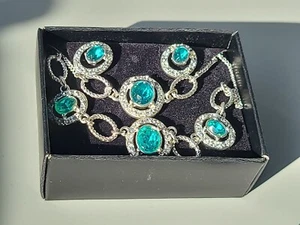 3-teiliges Schmuckset - Blau Topas Aquamarin Farbe - Halskette, Armband, Ohrringe - Bild 1 von 7