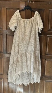 NWT Refinity City Chic Women's Sweet Love Embroidered Dress - Ivory Size Medium - Picture 1 of 8