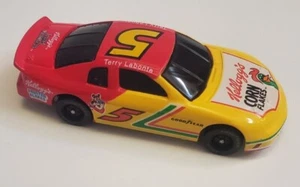 TERRY LABONTE # 5 " KELLOGG'S CORN FLAKES" 1/24 DIECAST. MONTE CARLO BANK - Picture 1 of 7